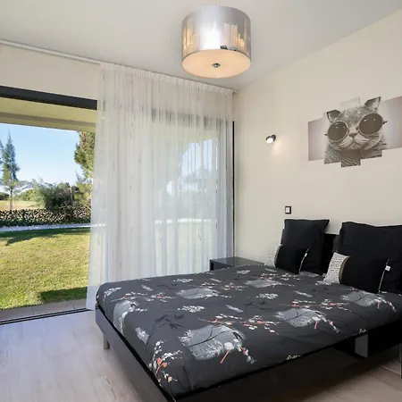 Vitoria 7th Hole By Sapvillas Villa *